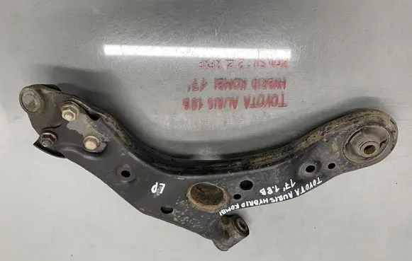Toyota Auris E180 Front control arm 4865502060
