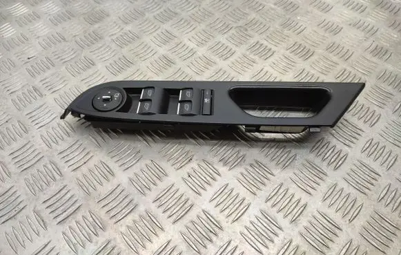 Ford B-MAX Electric window control switch AM5T14A132GA AV11R240A41ACW