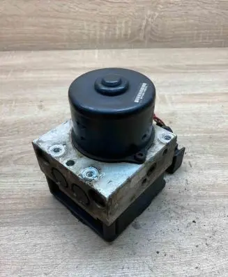 Ford Focus ABS Pump 98AG2M110CA 10094801053 C170