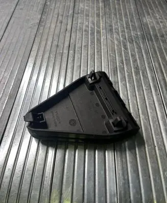 Audi A6 S6 C6 4F Hazard Warning Triangle Mounting Bracket 8E5860285