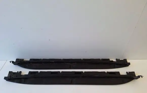 Mercedes-Benz GLC X253 C253 Side skirt front trim 2536900239 2536900139