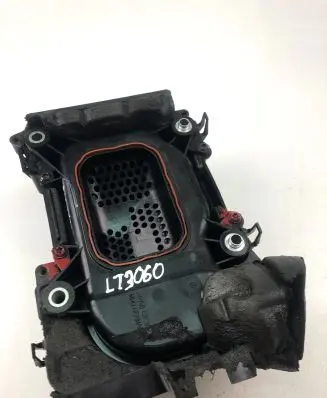 Volkswagen Jetta VI Supercharger 03C145650C