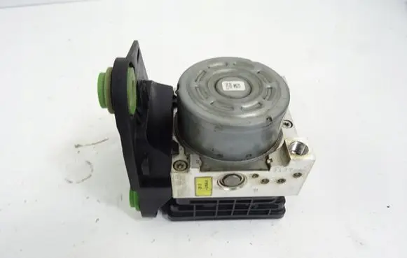 Skoda Octavia Mk4 ABS Pump 5WA614517BL