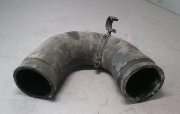 Mercedes-Benz ML W163 Intercooler hose/pipe