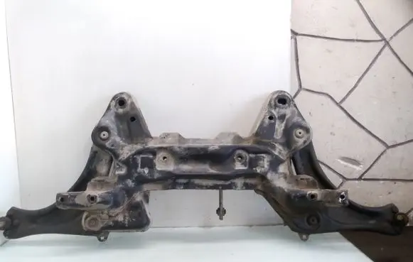 Peugeot 1007 Front subframe