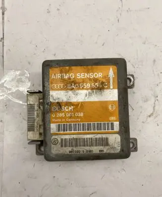Audi A6 S6 C4 4A Airbag control unit/module 8A0959655C