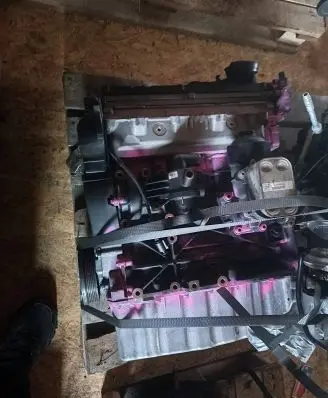 Volkswagen Transporter - Caravelle T5 Engine CAA