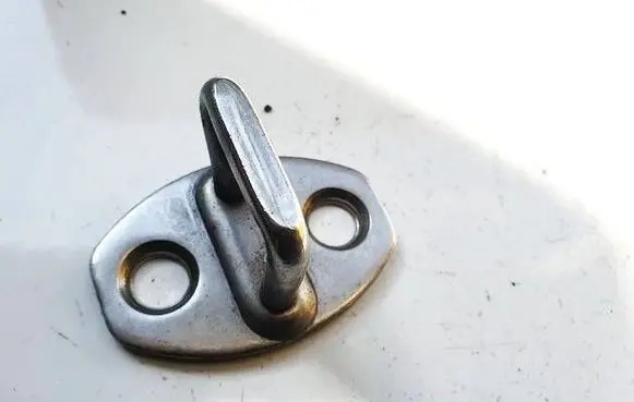 Volkswagen Polo VI Rear door lock loop/hook striker 3C0837033B