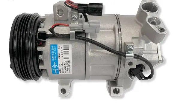Renault Clio IV Air conditioning (A/C) compressor (pump) 926009582R 813381