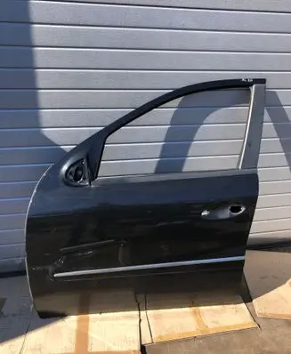 Mercedes-Benz ML W164 Front door 