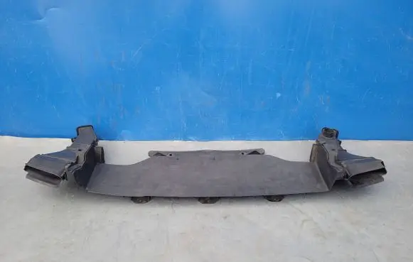 Lexus LS 430 Intercooler air channel guide 5320450050 5328950050