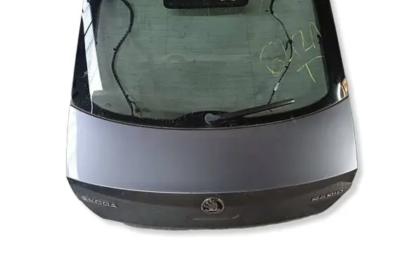 Skoda Rapid (NH) Truck tailgate 
