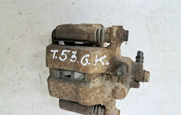 Honda FR-V Rear brake caliper