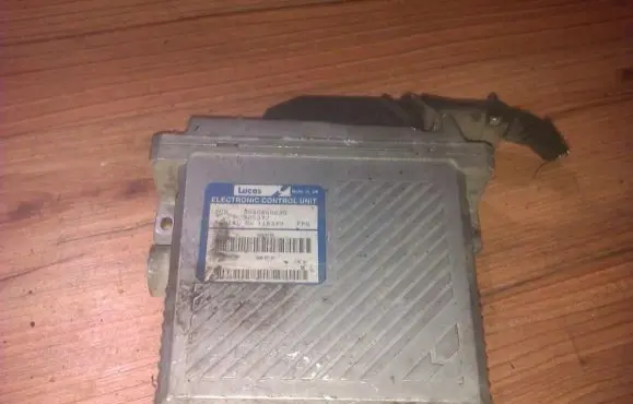 Fiat Marea Engine control unit/module r04080003g 116399