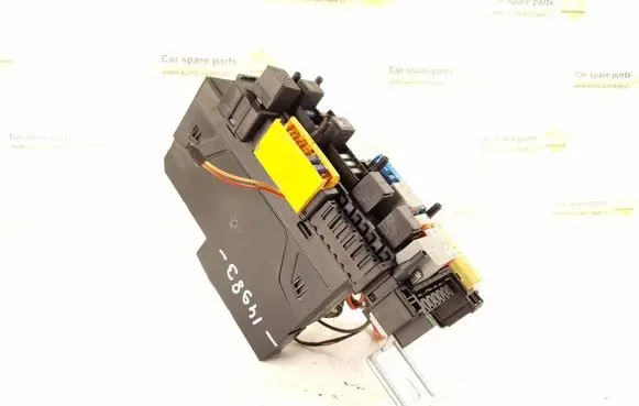 Mercedes-Benz GLK (X204) Fuse box set 2045459001 2049001803