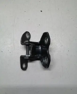 Toyota Land Cruiser (J150) Rear door lower hinge A046694
