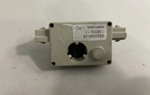BMW 6 E63 E64 Aerial antenna amplifier 6990090