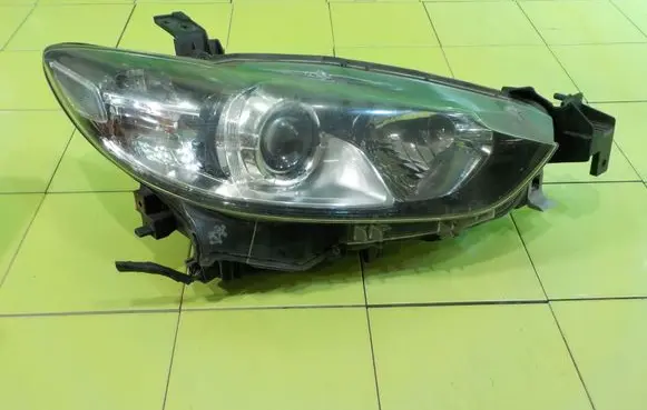 Mazda 6 Headlight/headlamp PRZOD