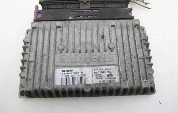 Peugeot 206 Gearbox control unit/module 9661029780 S118047537B