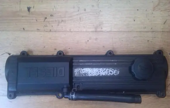 Mazda 626 Rocker cam cover 