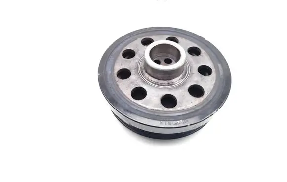 BMW X3 E83 Crankshaft pulley N47D20C