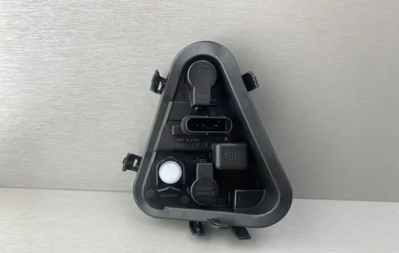 BMW 3 F30 F35 F31 Tail light bulb cover holder 7313047 63217313047