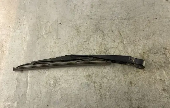 Jeep Compass Rear wiper blade arm 05303787 05303787AD