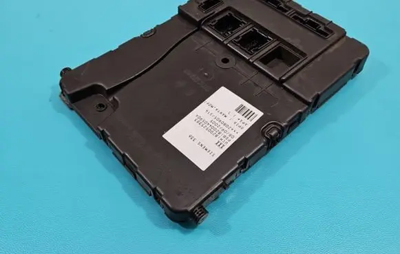 Renault Megane II Central body control module 8200525383 IMPRK1398369