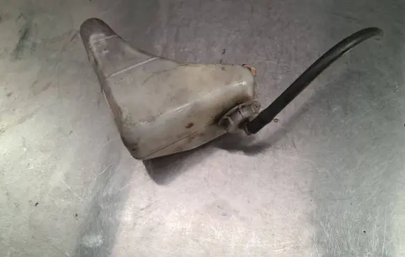 Honda HR-V Coolant expansion tank/reservoir 19101