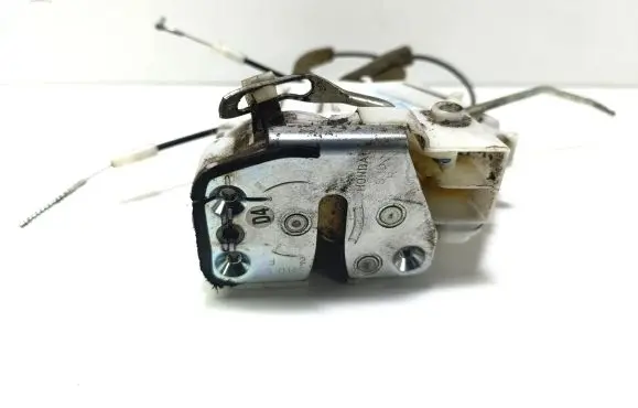 Honda FR-V Front door lock