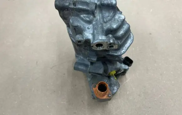 Mercedes-Benz A W177 Air conditioning (A/C) compressor (pump) A0008307704 1042212248 0424002391