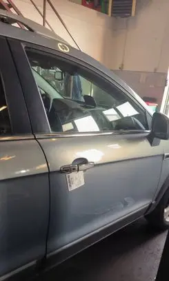 Chevrolet Captiva Front door GJE