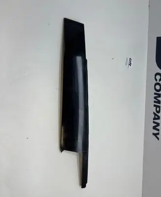 Audi A3 S3 8V Front door glass trim molding 8V5837902
