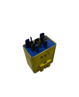 Volvo 940 Window wiper relay 898159 3523611