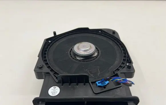 Mini Clubman F54 Subwoofer speaker 9275996