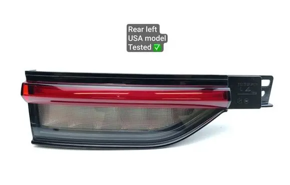 Jeep Grand Cherokee WL Tailgate rear/tail lights 68377975AD