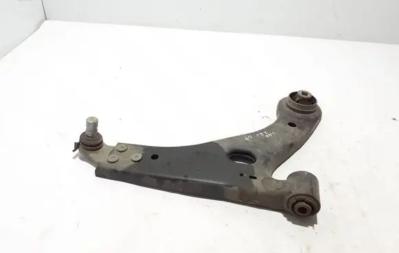 Volvo C40 Front lower control arm/wishbone 32395076