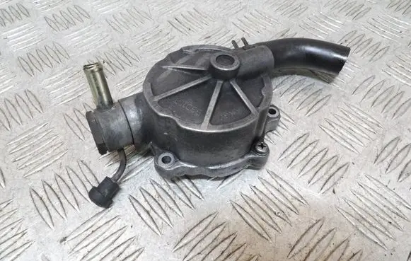 Mitsubishi Pajero Sport I Vacuum pump B702CT