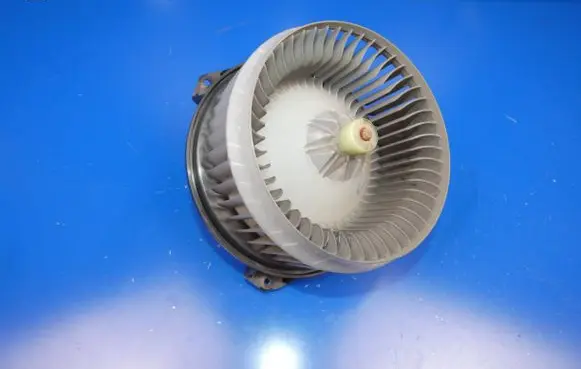 Jaguar XJ X351 Heater fan/blower AV2727005381 2N17