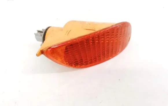 Ford Focus Front indicator light xs4x13368a xs4x-13368-a