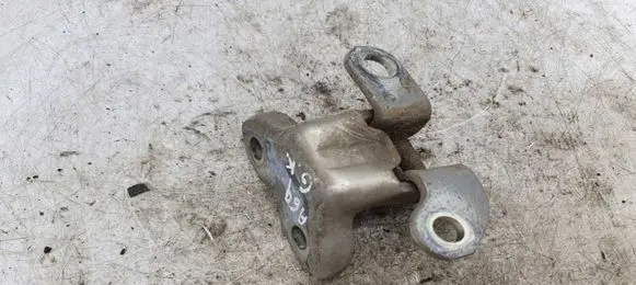 Toyota Prius (XW20) Rear door lower hinge NOCODE