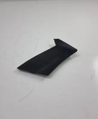 Porsche Cayenne (92A) Rear/tail light trim molding 7p5945427b 7p5945427