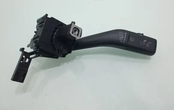 Skoda Superb B6 (3T) Wiper control stalk 1K0953519K