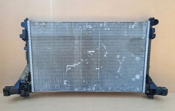 Renault Master III Coolant radiator