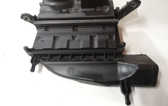 Mercedes-Benz ML W164 Air filter box A6420940304 A6420901901 4602185907