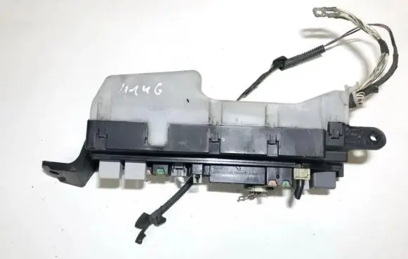 Toyota Avensis T250 Fuse box set 9008087019 90080-87019