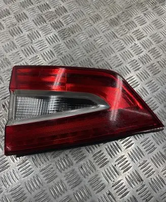 Ford Galaxy Rear/tail lights 17701712