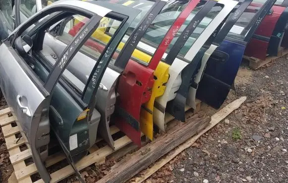 Seat Ibiza II (6k) Front door