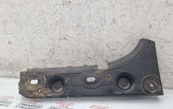 Audi A6 S6 C5 4B Front bumper mounting bracket 4B0807283B