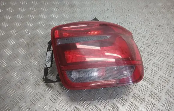 BMW 1 F20 F21 Rear/tail lights 7270098